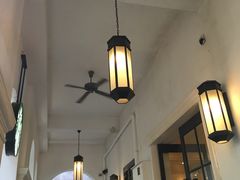 大堂-星巴克臻选(广州沙面店)