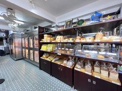 面包甜点陈列柜-安德鲁饼店(总店)