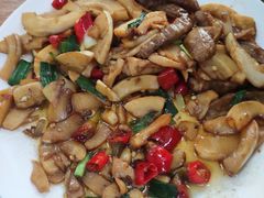 -牛八宝桂林米粉(八里庄店)