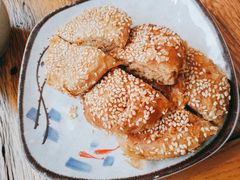 烧饼-毛辣果·贵州红酸汤牛肉火锅(西单店)