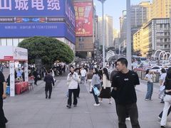 -观音桥步行街