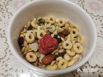 如果你想减肥却不得不吃东西，或者完全就是个零食爱好者