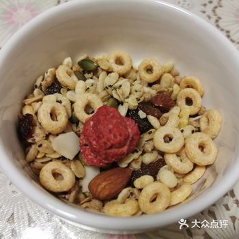 如果你想减肥却不得不吃东西，或者完全就是个零食爱好者