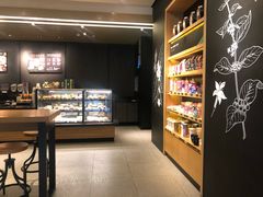 -星巴克(港汇1号办公楼店)