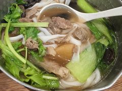 嬷嬷翘脚牛肉粉-小满手工粉(北京富力广场店)