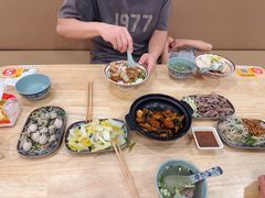 -巷仔内·台湾卤肉饭(七宝店)
