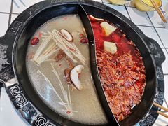 -卤校长重庆火锅(合肥宁国路店)