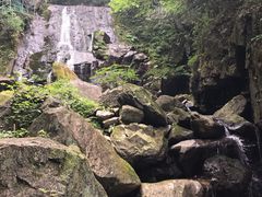 -藏龙百瀑风景区