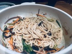 -云海肴·汽锅鸡·云南菜(天山百盛优客店)