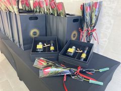 -宁波宝信宝马4S店(江北日湖店)