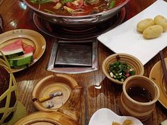 -亮欢寨酸汤鱼(沙冲路店)
