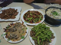 -天津乾毓德饭庄·清真传统炒菜·海鲜烧烤(咸阳路店)