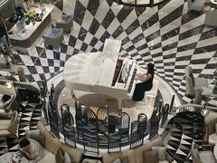 -浅深(世茂滨江精品店)
