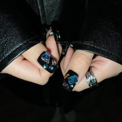 -花岐款式专研健康美甲沙龙