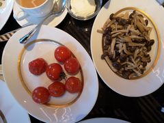 -Garden Lounge(尼依格罗香港美利酒店)