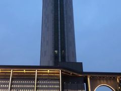 -Hi City·城市之巅