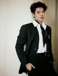 -ChenV西服礼服高级定制(市区养育巷店)