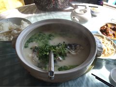 -天乐农家鱼头王(天目湖店)