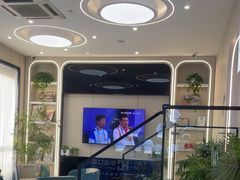 -华齿口腔·矫正种植中心(松江环城路店)