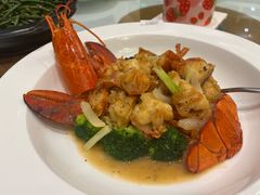 -万龙洲海鲜(大兴绿地缤纷城店)