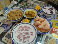 -广信牛奶甜品世家(台东店)