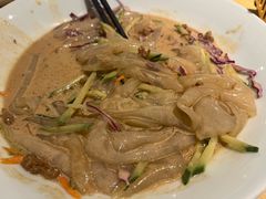 -关东小磨东北菜(上海长风大悦城店)