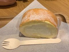 -星巴克臻选(上海中环广场2F店)