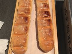 -鸿宇海鲜烧烤(红海新区店)