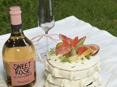 -花花卷卷·鲜食蛋糕(泉屋店)