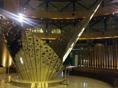 -上海滴水湖皇冠假日酒店