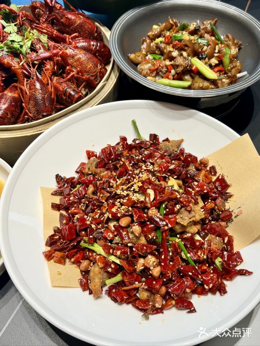浙食逅·弄虾·融合菜·小龙虾(双城国际店)辣子鸡图片
