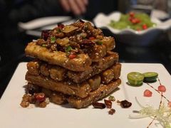-铜锣湾·有麝自然香(重庆新天地店)