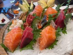 -花和海鲜自助(梅江店)