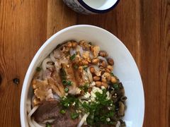 -牛八宝桂林米粉(八里庄店)