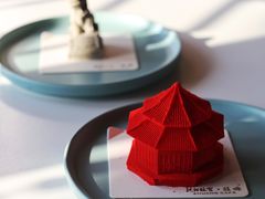 草莓开心果慕斯蛋糕-沈阳故宫·莊啡