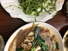 -鑫悦楼煎蟹·16年海鲜大排档