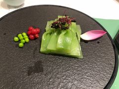 -荷风细雨·中国茶宴(世纪大道店)
