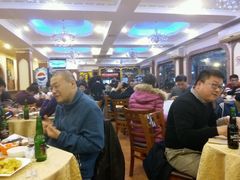 -维吾尔餐厅(宜山路店)