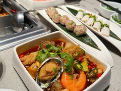 -海底捞火锅鲜切牛肉主题店(长寿路店)