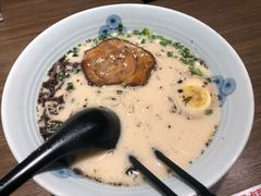 博多拉面-雷神拉面(财富中心玉米楼店)