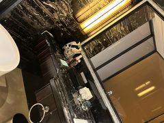 -中山利和希尔顿酒店