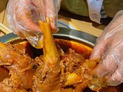 -街角等你.大连海鲜烧烤.经典铁板海鲜串(西安路店)