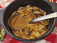 -西贝莜面村(上海百联西郊店)