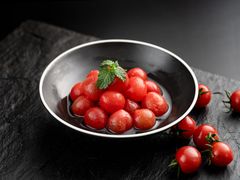 -小厨娘淮扬菜(六合欢乐港店)