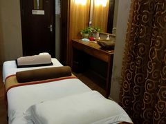 -汤泉良子·沐足·颂钵疗愈·SPA(珠江新城店)