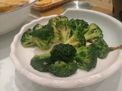 -伊和园清真餐饮