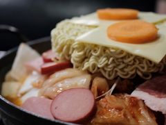 泡菜五花肉锅-炙韩料理·部队锅专门店