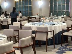 -满江红四季餐厅 · 国家五钻级酒家(新纪元大酒店店)