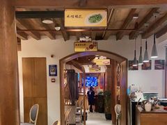 -隔壁老王·家常云南菜(花巷店)