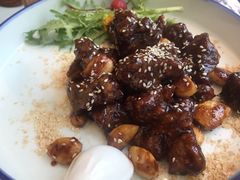 黑蒜子牛肉粒-卫鼎轩·家宴(水上公园店)